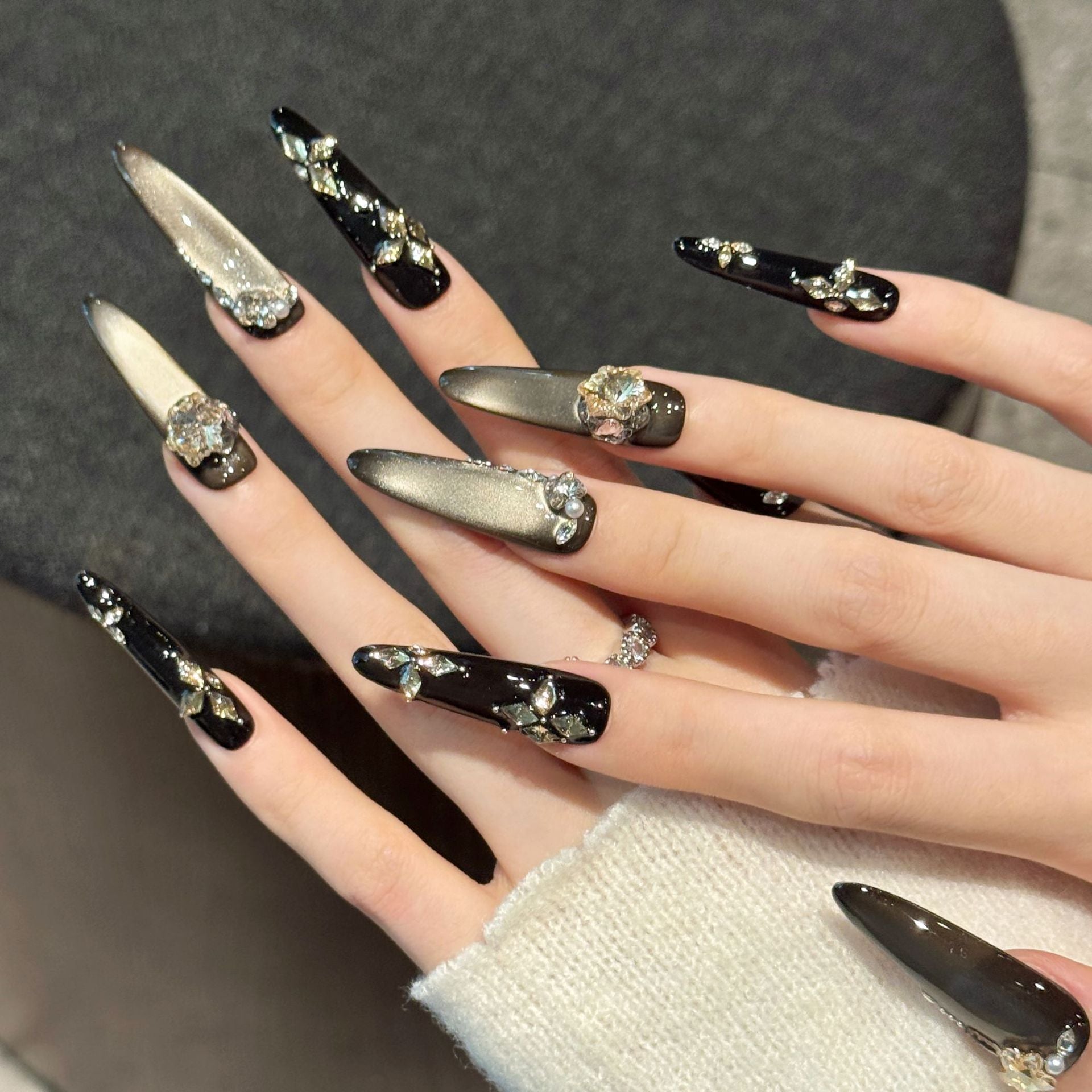JoyCraft Haven Gilded Dinner Retro Lady Maillard Glitter Broken Rhinestone Cat Eye Press On Nails